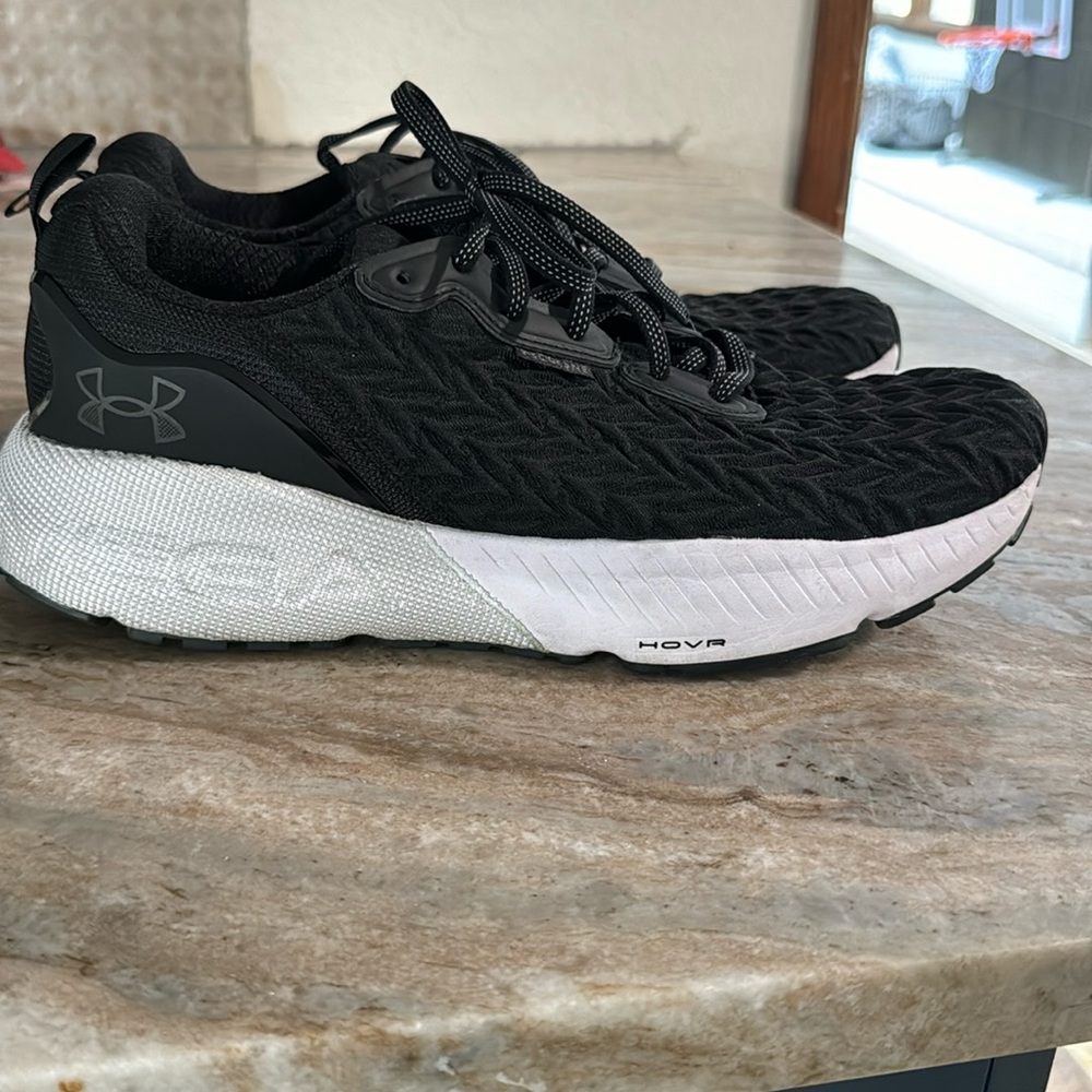 Under Armour HOVR Mega 3 Sz. 11